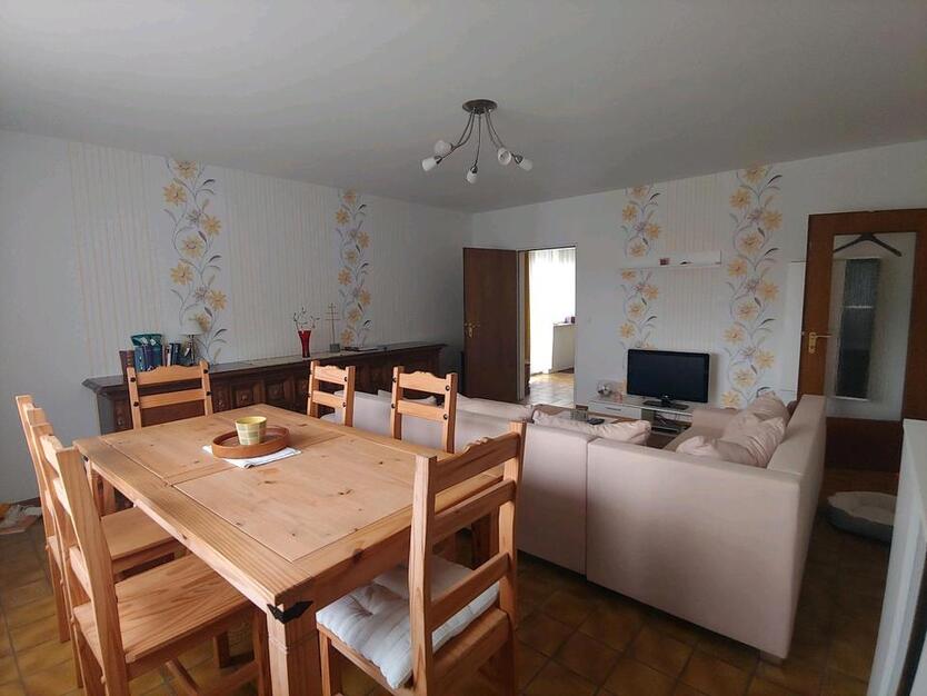 Wohnhaus mit EinliegerWohnung in Kassel 34132 (Provisionsfrei)