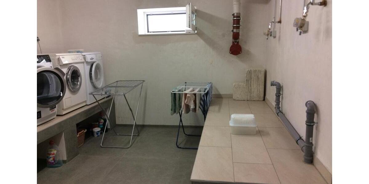 Erdgeschoßwohnung Jüchen - 3 Zimmer, 90 m&sup2;, 1.290&euro; | Angebot:26330107