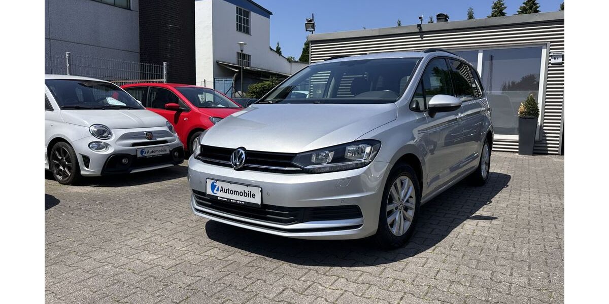 VW Touran 149.000 km 12.880 &euro; Bielefeld 33609