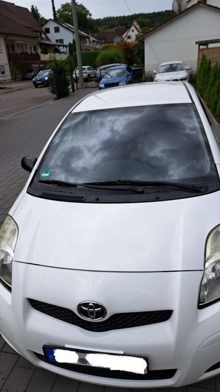 Yaris
