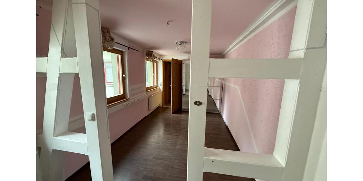 Stilvolles Reihenendhaus in Erfurter Altstadt – saniert, 146 m² 5 zimmer