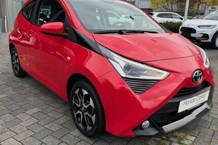 Toyota Aygo (X) 62.500 km 8.380 € Düsseldorf 40233