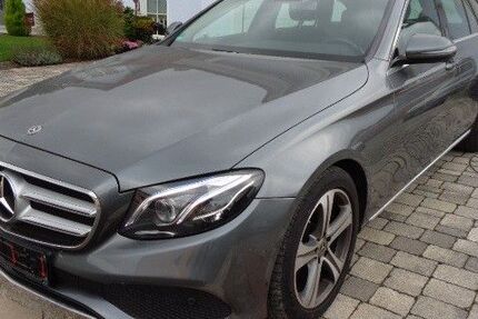 Mercedes-Benz E 220 119.500 km 21.499 € Freudenberg 92272