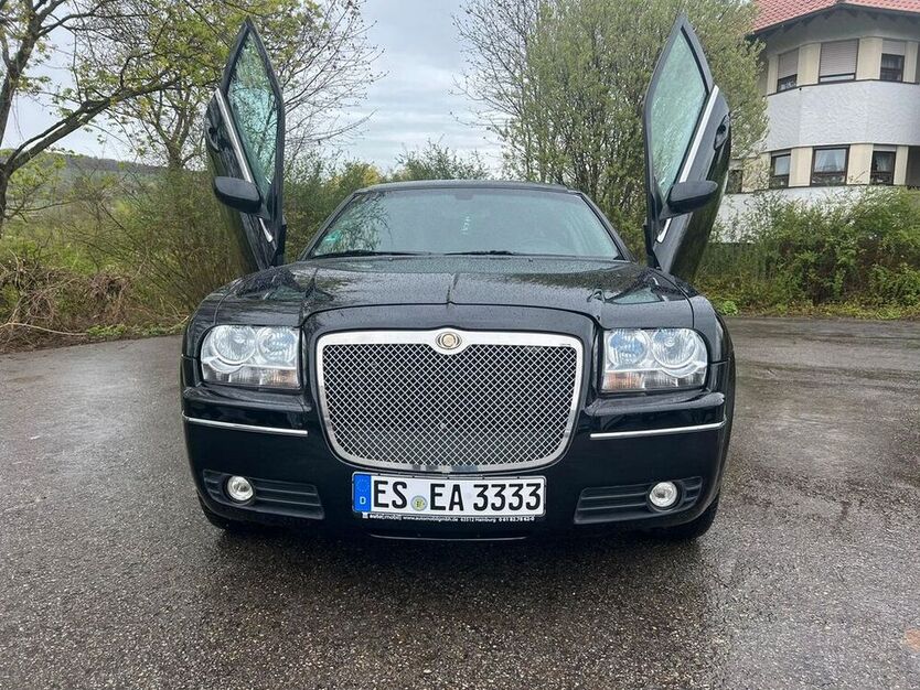 300C