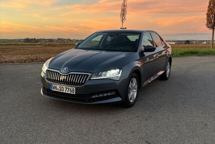 Skoda Superb 99.337 km 21.999 &euro; Leutenbach 71397
