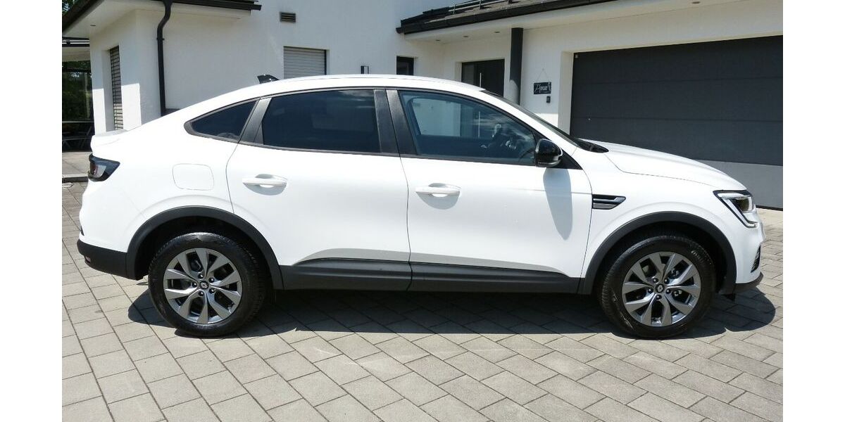 Renault Arkana 3.500 km 26.899 &euro; Oberviechtach 92526