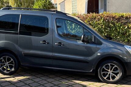 Peugeot Partner 99.416 km 9.999 € Kassel-Lohfelden 34253