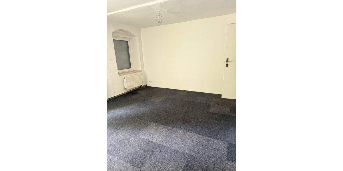 Reihenmittelhaus Mittweida - 5 Zimmer, 150 m&sup2;, 1.100&euro; | Angebot:23462441