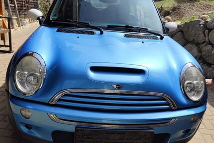 Mini Cooper S 148.132 km 3.200 &euro; Furtwangen 78120