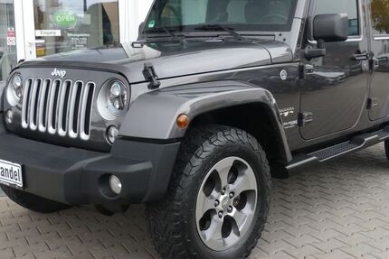 Jeep Wrangler 99.990 km 31.790 &euro; München 80687