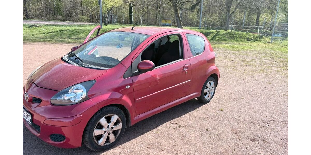 Toyota Aygo (X) 181.050 km 1.990 &euro; Wadgassen 66787
