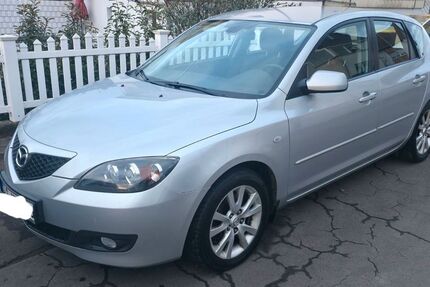 Mazda 3 232.521 km 2.250 &euro; Dillingen 66763