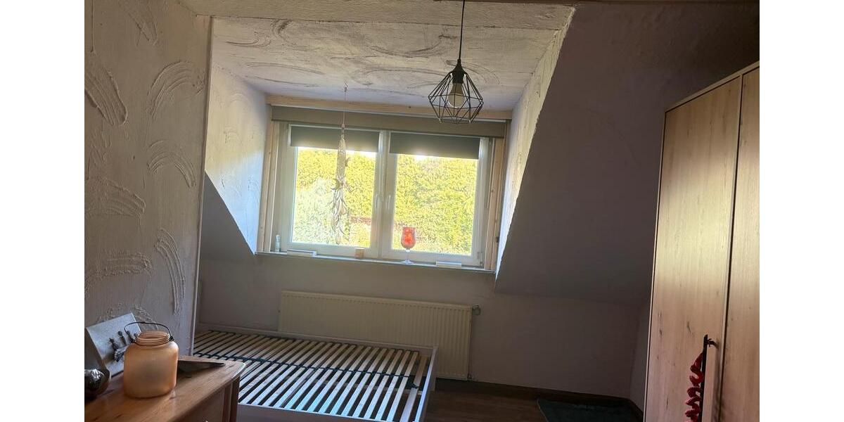 Einfamilienhaus Sulzbach (Saar) - 6 Zimmer, 174 m&sup2;, 210.000&euro; | Angebot:27117403