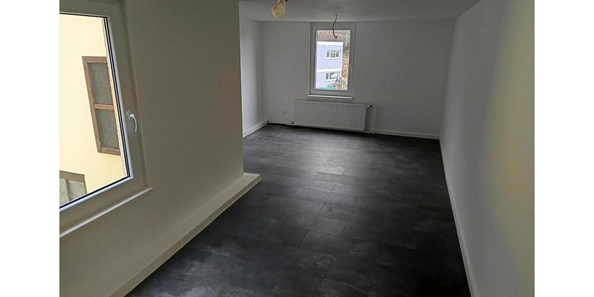 Einfamilienhaus Burg Stargard - 9 Zimmer, 120 m&sup2;, 1.200&euro; | Angebot:26255582