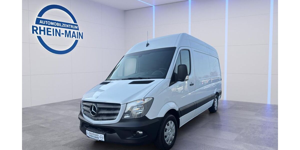 Mercedes-Benz Sprinter 182.000 km 15.900 &euro; Nauheim 64569