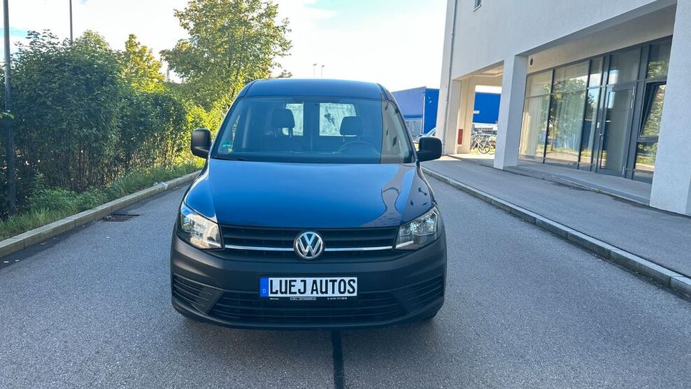 VW Caddy 188.534 km 8.990 € MÜNCHEN 81243
