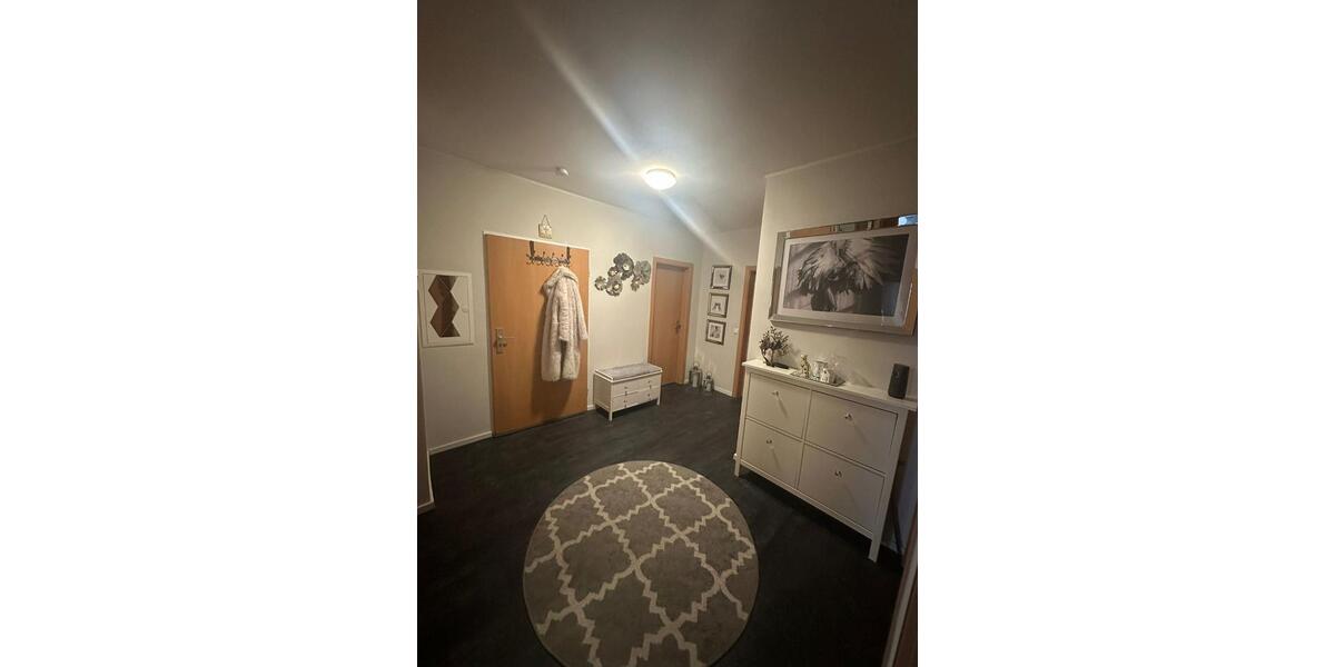 Etagenwohnung Korbach - 4 Zimmer, 91 m&sup2;, 220.000&euro; | Angebot:25718457