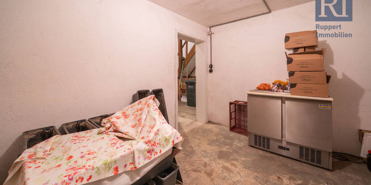 Gewerbeobjekt Segnitz - 399.000&euro; | Angebot:26244080