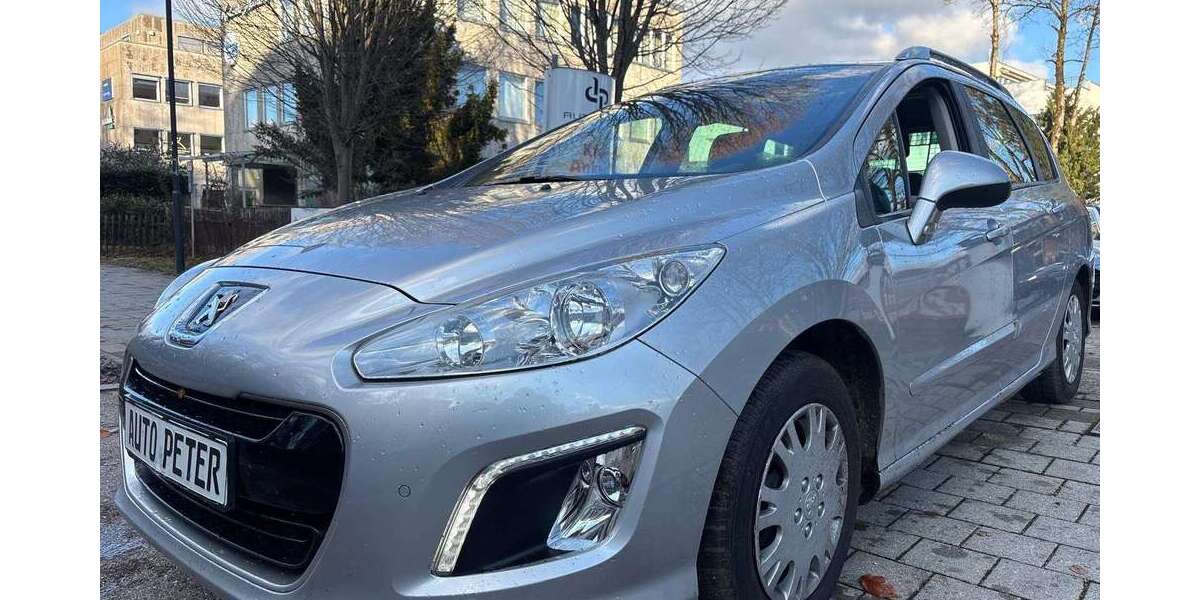 Peugeot 308 134.400 km 5.900 &euro; Riemerling 85521