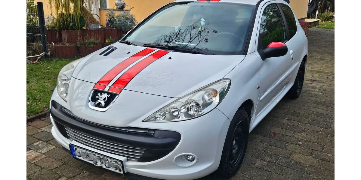 Peugeot 206 122.616 km 4.099 &euro; Schulzendorf 15732
