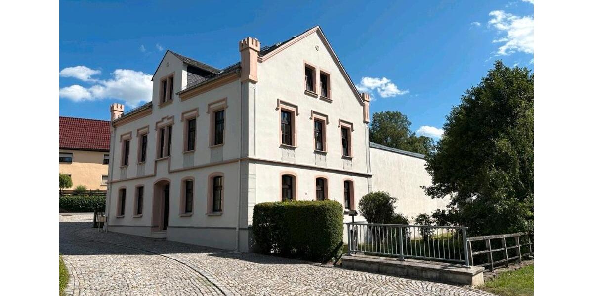 Erdgeschoßwohnung Oederan - 3 Zimmer, 84 m&sup2;, 836&euro; | Angebot:26413680