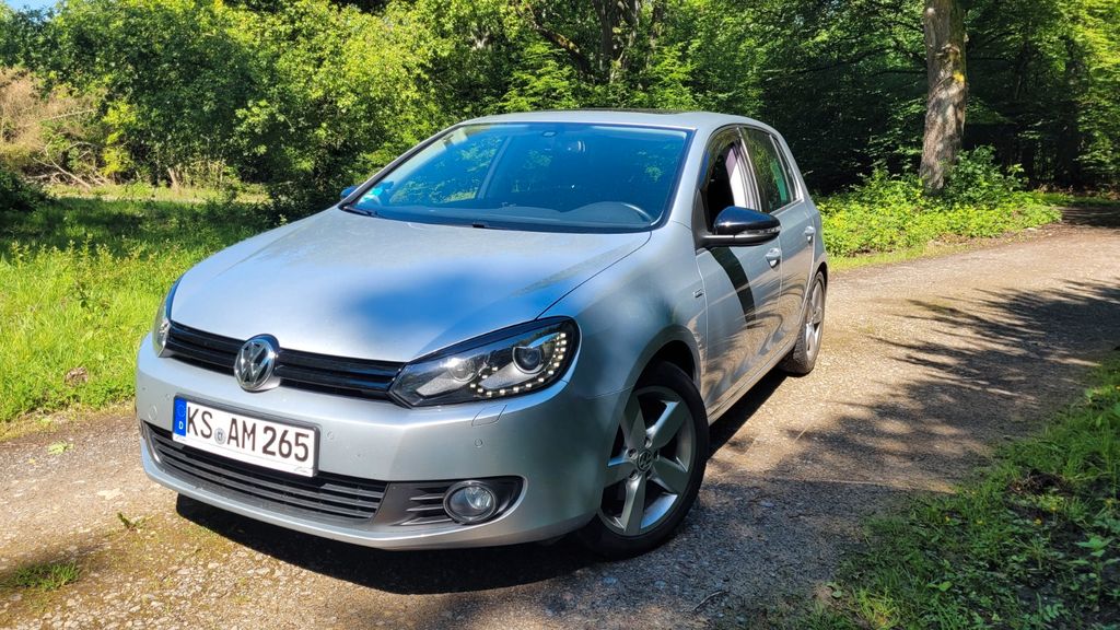 VW Golf 124.000 km 6.555 &euro; Reinhardshagen 34359