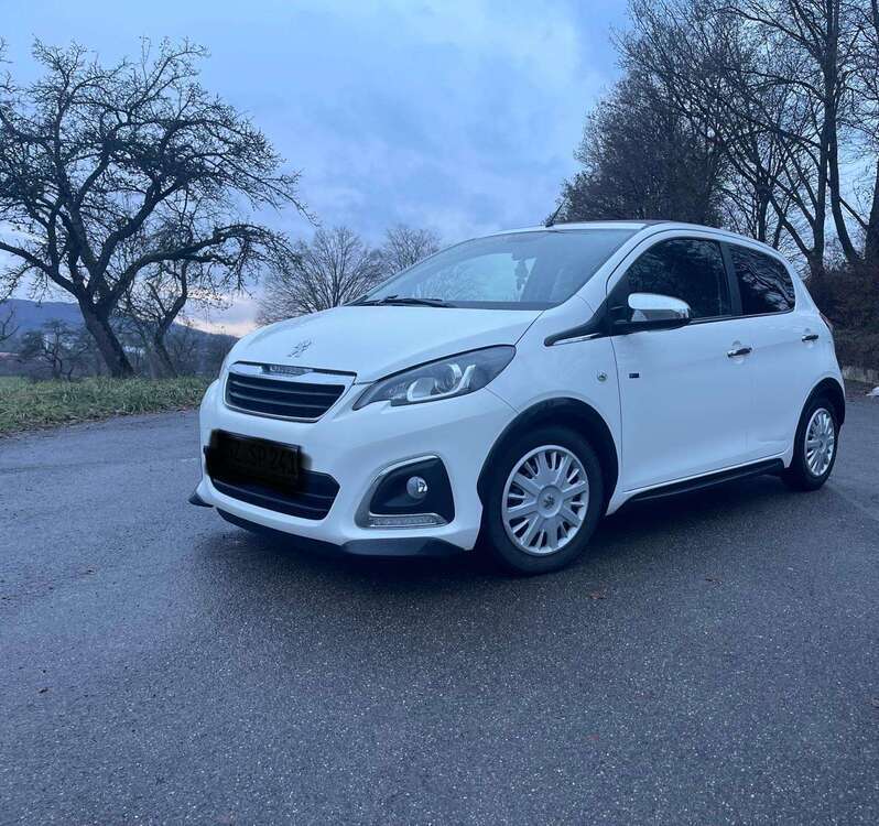 Peugeot 108 120.000 km 5.600 € Nehren 72147