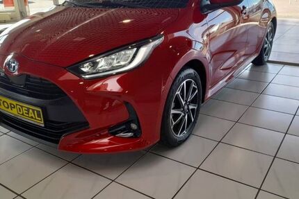 Toyota Yaris 17.800 km 19.990 &euro; Burg 39288