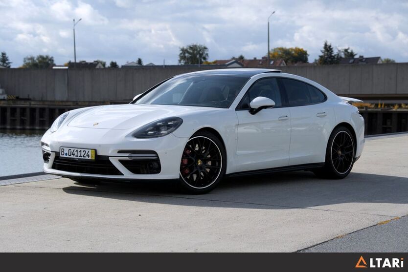 Porsche Panamera 181.499 km 53.699 € Berlin 14167