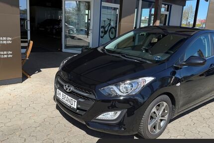 Hyundai i30 76.900 km 9.480 &euro; Rostock 18146