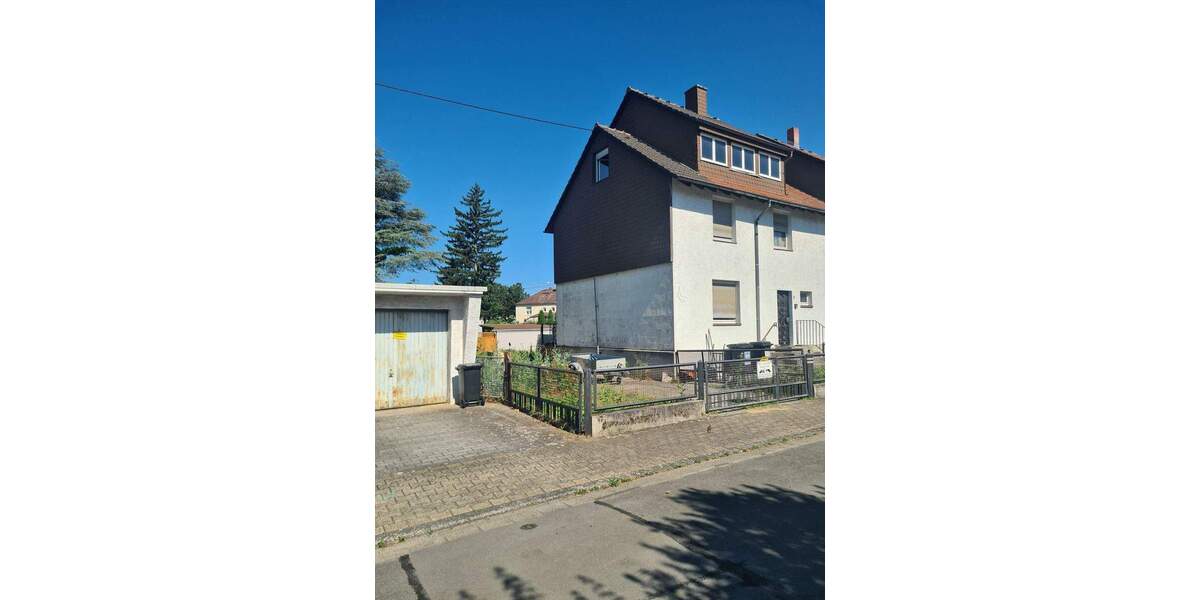 Doppelhaushälfte Wiesbaden Biebrich - 6 Zimmer, 160 m&sup2;, 520.000&euro; | Angebot:23970275