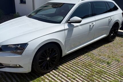 Skoda Superb 78.500 km 19.100 &euro; Flonheim 55237