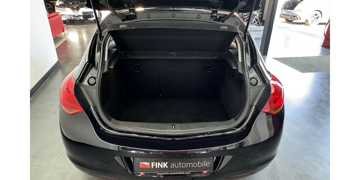 Opel Astra Design Edition 1.6 2.Hand Klimaanlage 119.980 km 6.220 &euro; Lich 35423