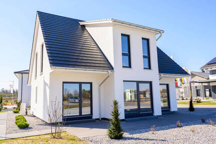 Haus Sangerhausen - 5 Zimmer, 144 m&sup2;, 374.050&euro; | Angebot:25738942