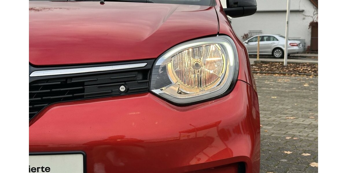 Renault Twingo Equilibre Electric / Sitzheizung 26.720 km 12.690 &euro; Donauwörth 86609