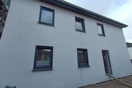 ERSTBEZUG! 1 moderne u. klimafr. 2-Zi.-Wohnung in Stade zu vermie