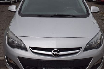 Opel Astra 262.000 km 2.222 € Berlin 13597
