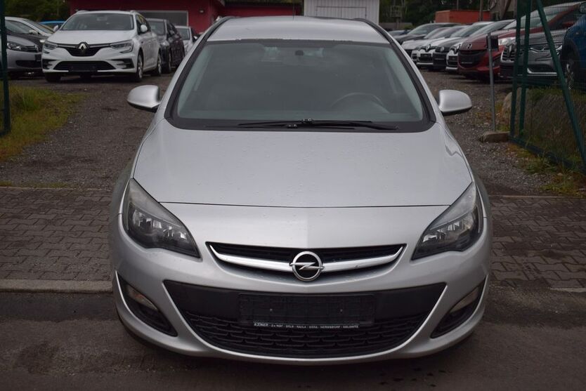 Opel Astra 262.000 km 2.222 € Berlin 13597