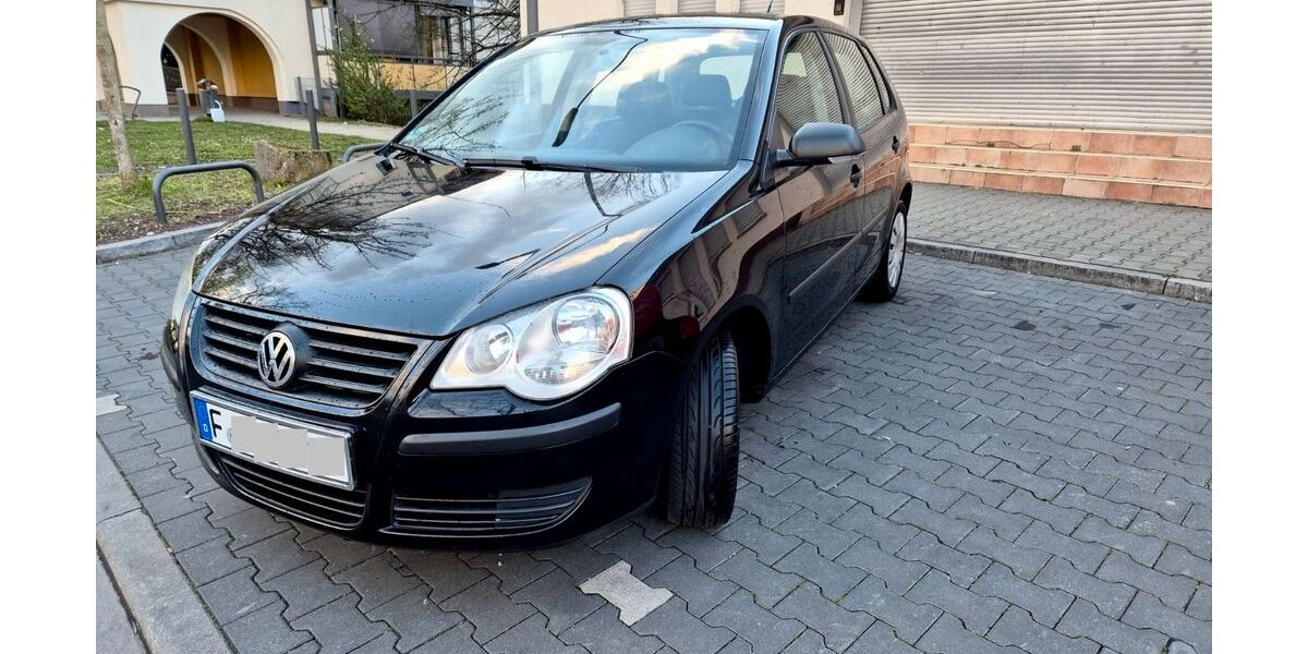 VW Polo 215.000 km 1.990 &euro; Frankfurt am Main 60326
