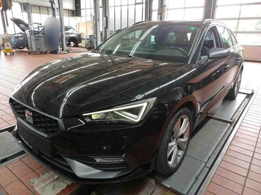 Seat Leon 111.446 km 19.600 € Braunschweig 38122