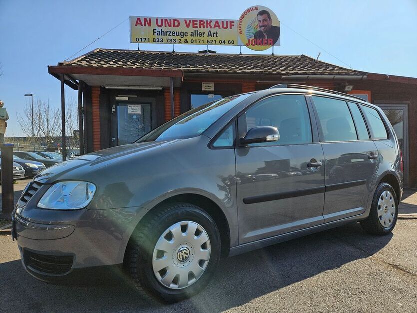 VW Touran 147.890 km 2.590 € Erwitte 59597