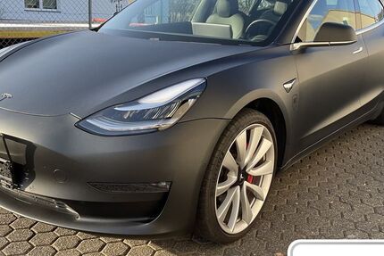 Tesla Model 3 139.000 km 20.850 &euro; Prüm 54595