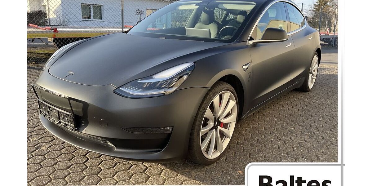 Tesla Model 3 139.000 km 20.850 &euro; Prüm 54595