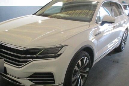 VW Touareg 59.500 km 44.970 &euro; Helmstedt 38350