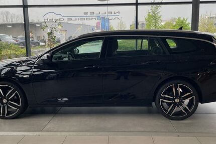 Opel Insignia 32.800 km 22.950 &euro; Troisdorf 53844