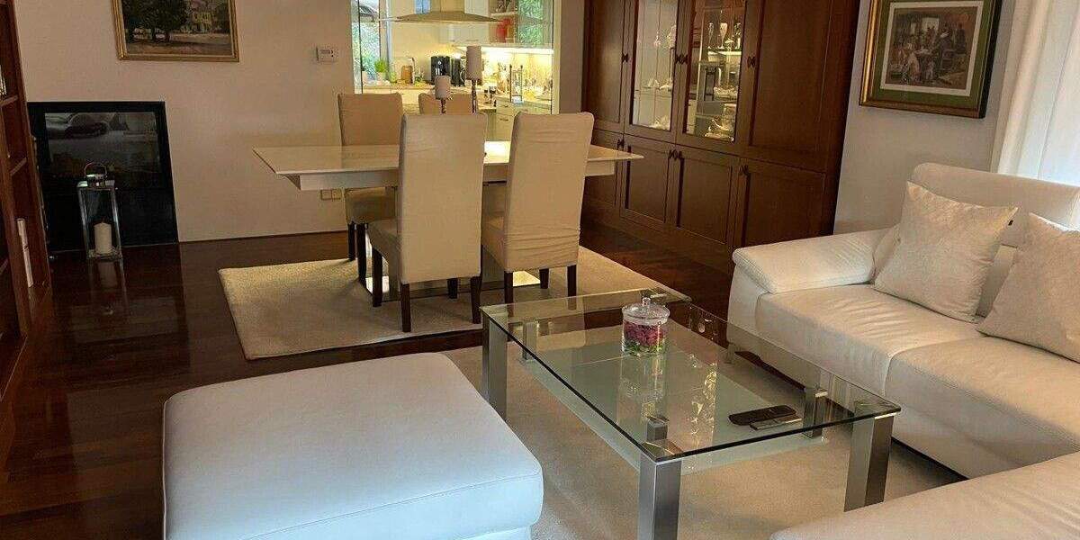 Etagenwohnung Saarbrücken Alt-Saarbrücken - 3 Zimmer, 103 m&sup2;, 335.000&euro; | Angebot:25705106