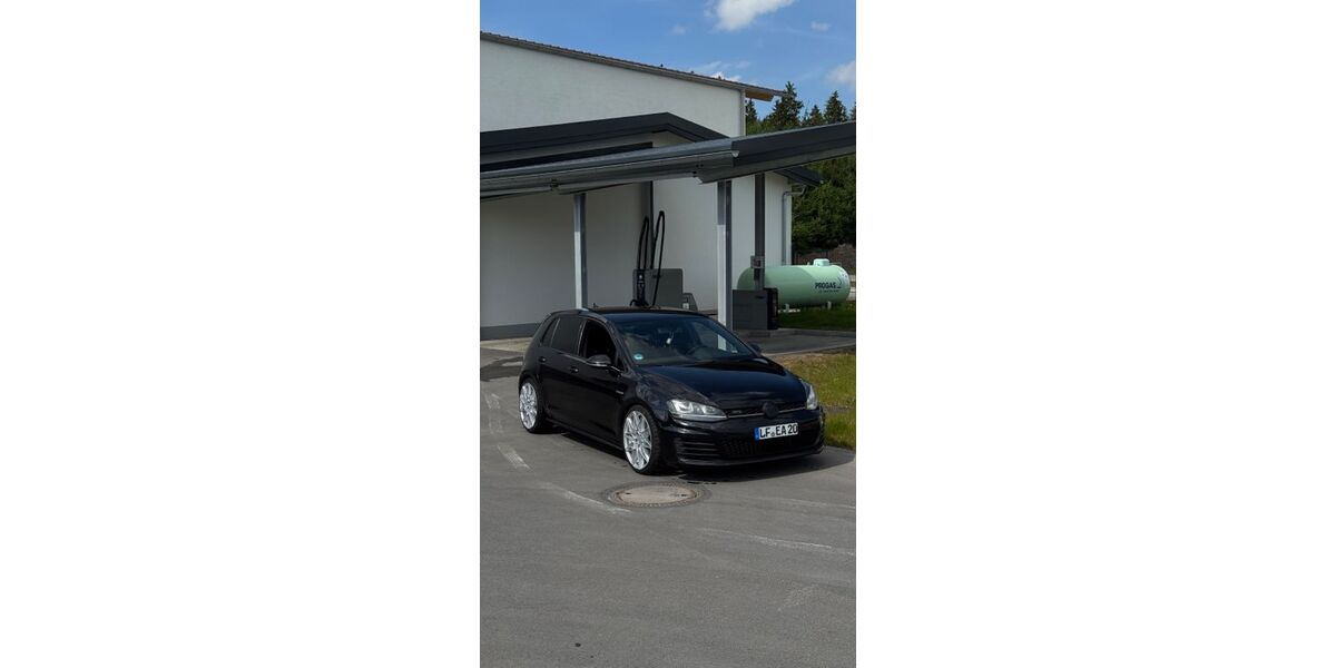 VW Golf 160.000 km 14.900 &euro; Freilassing 83395