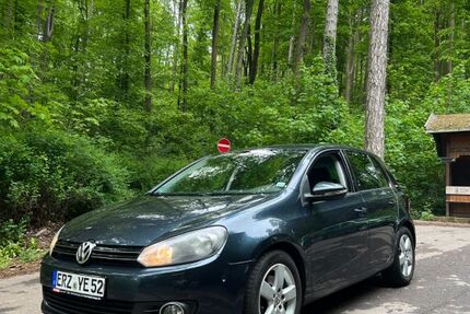 VW Golf 140.000 km 5.900 &euro; Moringen 37186