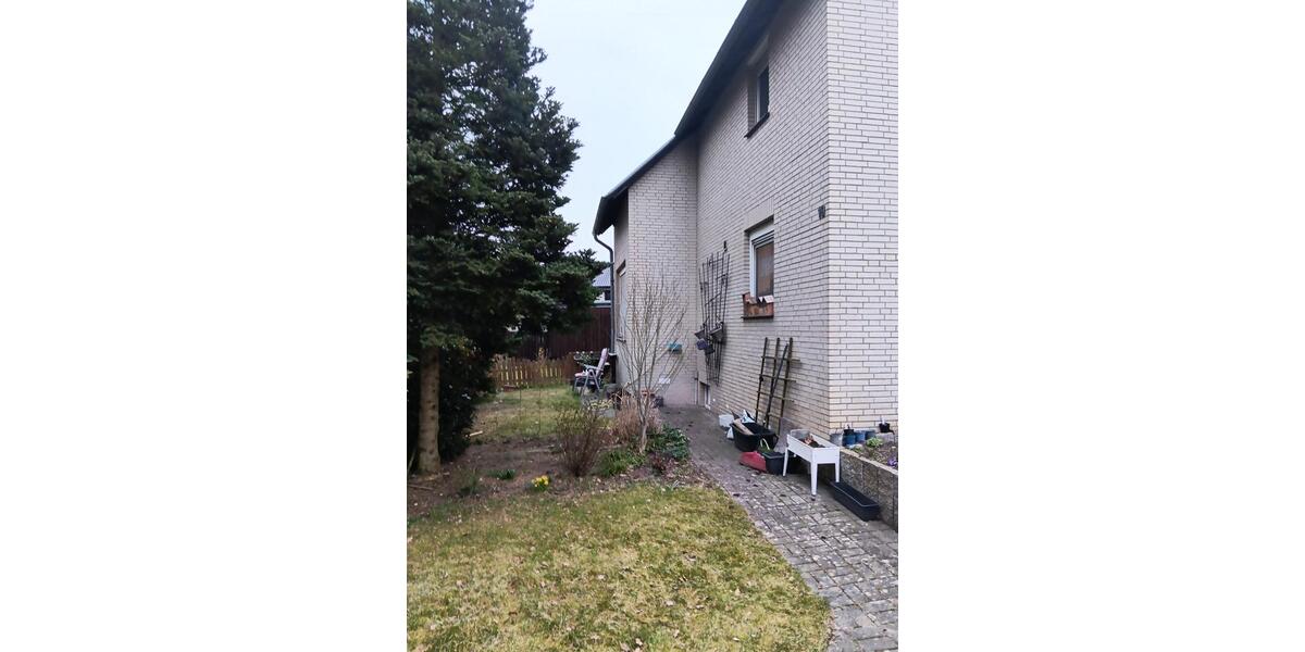 Doppelhaushälfte Hankensbüttel - 3 Zimmer, 85 m&sup2;, 700&euro; | Angebot:25882473