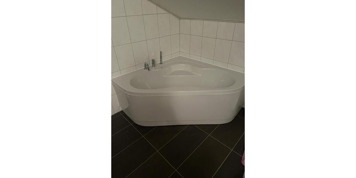 Dachgeschoßwohnung Regen - 3 Zimmer, 107 m&sup2;, 195.000&euro; | Angebot:27226208
